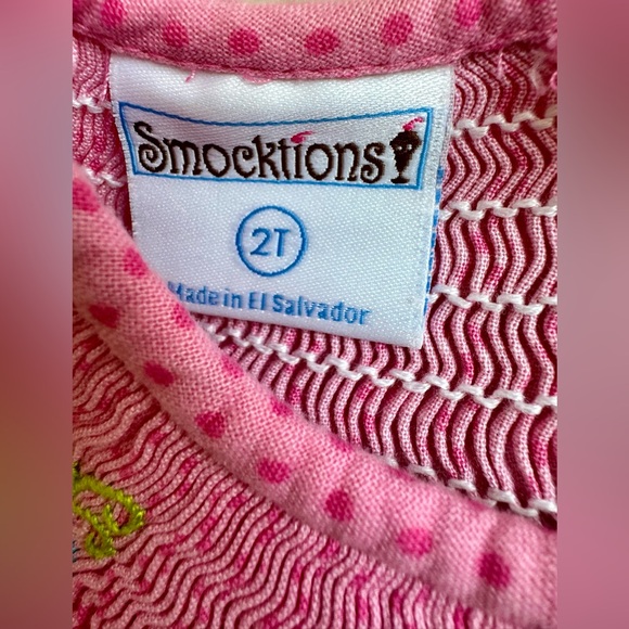 🐳 Hand Smocked Bishop Dress featuring 3 Whales & Ric-Rac Trim (SZ 2T) 🐳 - Picture 7 of 7